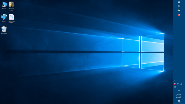 A barra de tarefas em uma orientação vertical no Windows 10