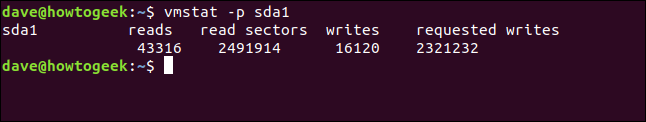 saída de vmstat -p sda1 em uma janela de terminal