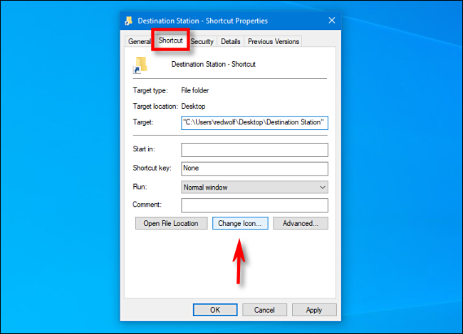 Na janela "Propriedades", selecione a guia "Atalho" e clique em "Alterar ícone" no Windows 10.