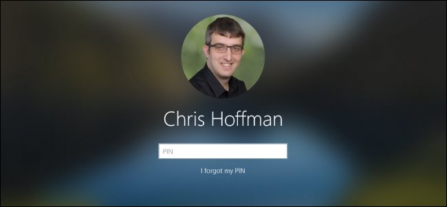 Tela de bloqueio do Windows 10 pedindo um PIN.
