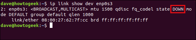 O comando "ip link show enp0s3" em uma janela de terminal.