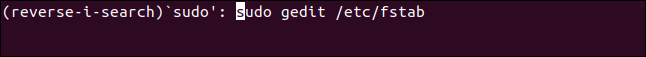 Uma pesquisa "Ctrl + r" com "sudo" digitado como a pista de pesquisa.