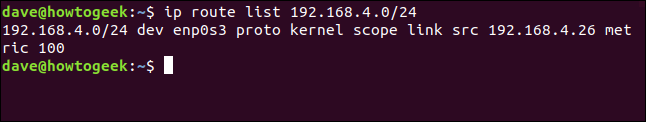 O comando "ip route list 192.168.4.0/24" em uma janela de terminal.