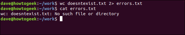 Um comando "wc doesntexist.txt 2> errors.txt" em uma janela de terminal.