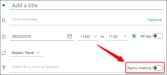 O botão de alternância "Reunião de equipes" em uma solicitação de reunião do Outlook Online.