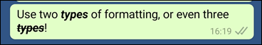 Um exemplo de mensagem mostrando palavras com 2 e 3 tipos simultâneos de formatação.