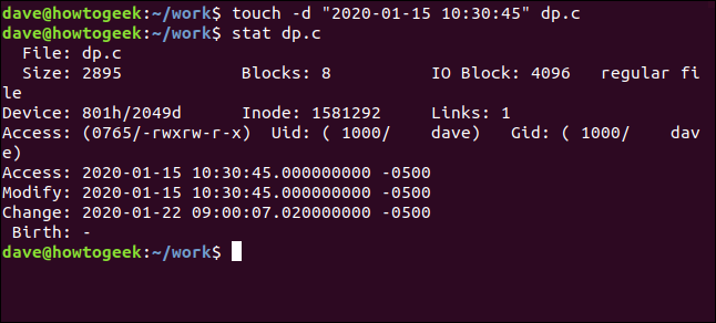 O comando "touch -d '2020-01-15 10:30:45' dp.c" em uma janela de terminal.