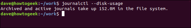 journalctl --disk-usage em uma janela de terminal