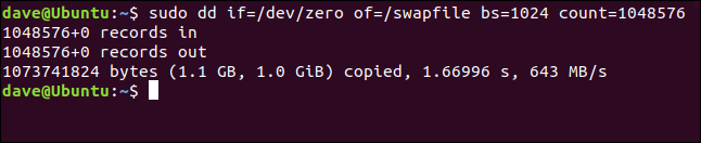saída de sudo dd if = / dev / zero de = / swapfile bs = 1024 contagem = 1048576 em uma janela de terminal