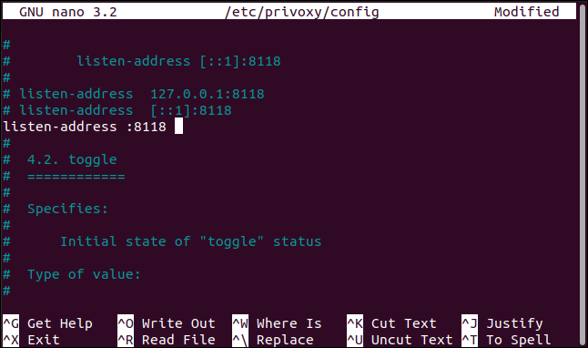 A nova configuração do endereço de escuta no arquivo de configuração do privoxy no nano, em uma janela de terminal.
