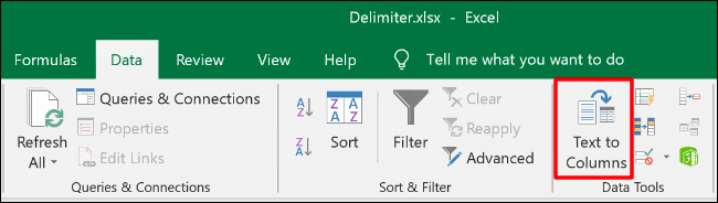 Para acessar o Texto para Colunas no Excel, clique em Dados> Texto para Colunas