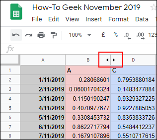 Clique nas setas opostas para exibir uma coluna oculta no Planilhas Google