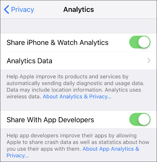 Toque nos botões de alternância "Compartilhar análise do iPhone e relógio" e "Compartilhar com desenvolvedores de aplicativos" para enviar análises para a Apple e outros desenvolvedores de aplicativos.