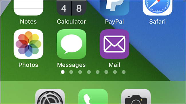 Um ícone de aplicativo "Mail" personalizado no iPhone.
