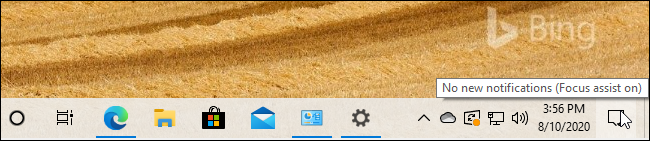 Uma mensagem de dica de ferramenta "Focus Assist on" da barra de tarefas do Windows 10.