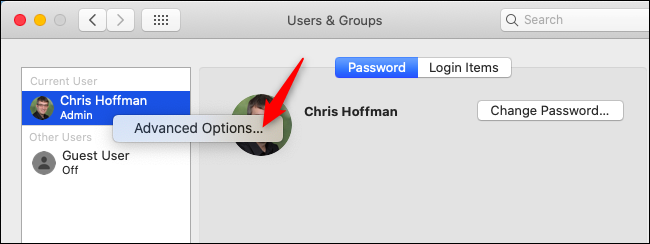 Abrindo opções avançadas em usuários e grupos no macOS.