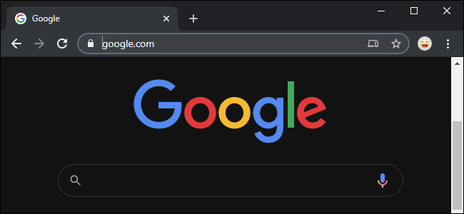 Chrome forçando o modo escuro na página inicial do Google.