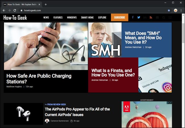 Google Chrome forçando o modo escuro na página inicial do How-To Geek.