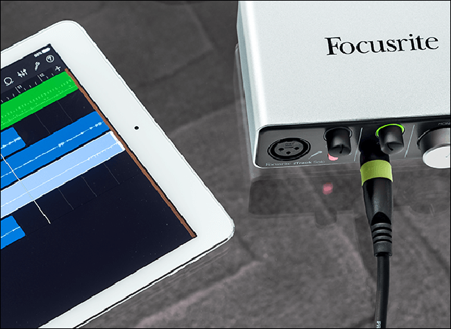 Focusrite iTrack Solo com iPad