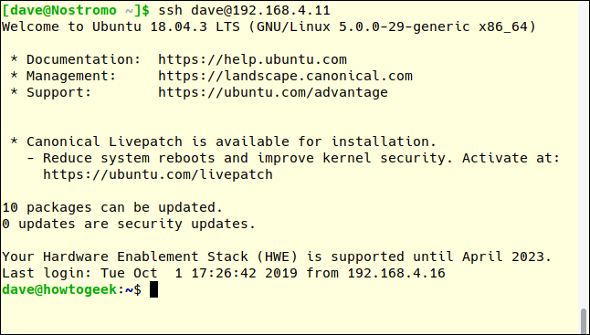 Solicitação SSH sendo autenticada por chave SSH em uma janela de terminal