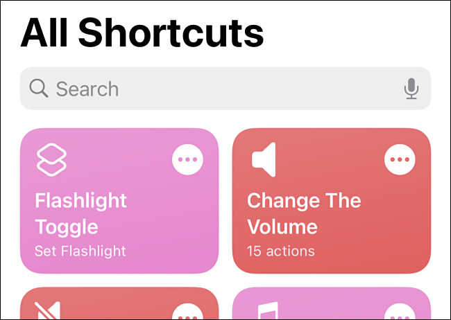 O atalho Flashlight Toggle visto em Atalhos no iPhone.
