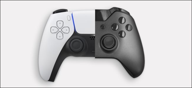 Um controlador PlayStation 5 e Xbox Series X.