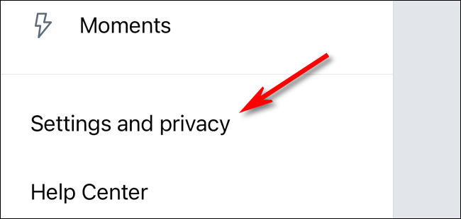 No aplicativo do Twitter, toque em "Configurações e privacidade"
