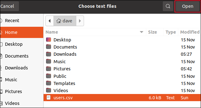 Caixa de diálogo de seleção de arquivo com o arquivo users.csv selecionado