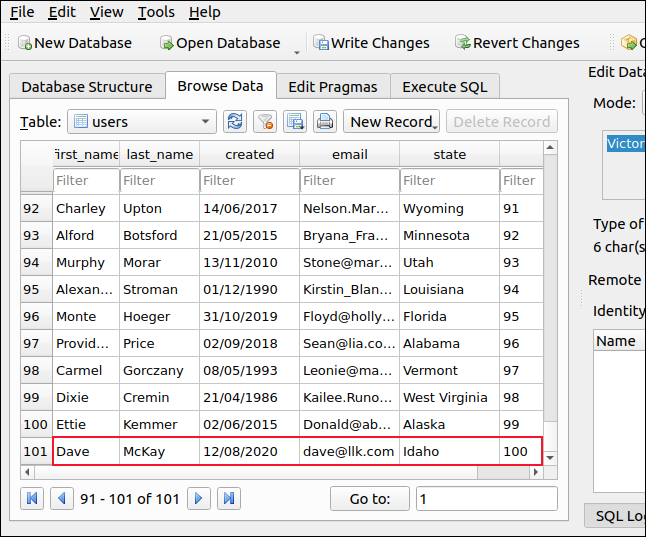 Novo registro com campo "id" auto-incrementado