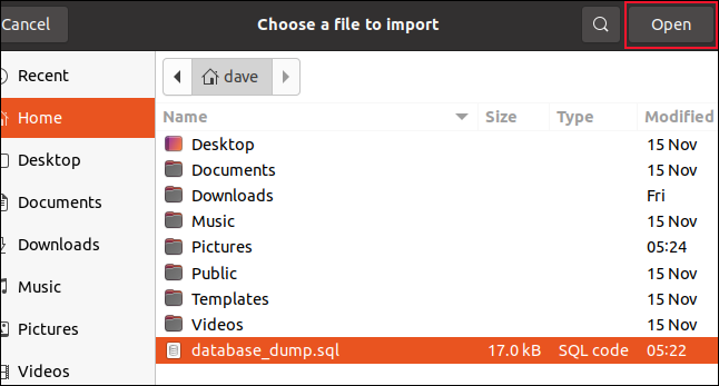 Caixa de diálogo da seção de arquivo com "database_dump.sql" selecionado