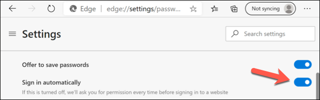 Pressione o controle deslizante "Entrar Automaticamente" para desativar os logins automáticos usando contas de usuário salvas no Microsoft Edge