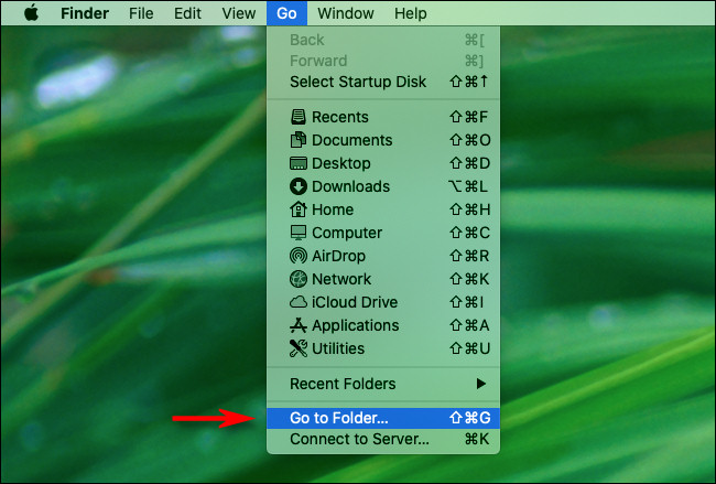 Clique em “Go To Folder” no Mac Finder.