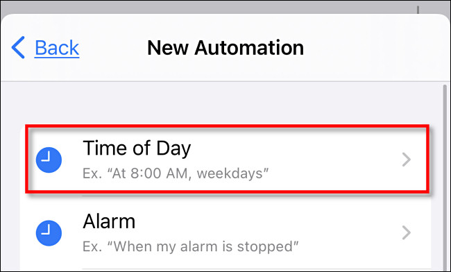 Nos atalhos do iPhone, toque em "Hora do dia".