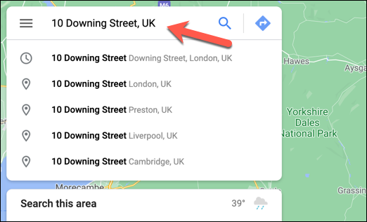 No site do Google Maps, use a barra de pesquisa para procurar um local adequado para adicionar uma etiqueta privada.