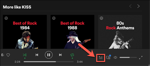 Para visualizar sua fila de reprodução no cliente de desktop Spotify ou aplicativo web, pressione o ícone "Fila" no canto inferior direito.