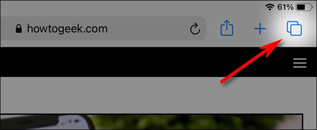 No Safari para iPad, você pode alternar entre as guias tocando no botão "Guias".