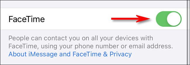 Nas configurações do FaceTime, toque no botão ao lado de "FaceTime" para ativá-lo.