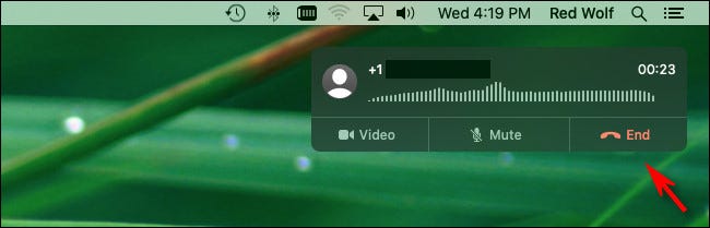 Ao fazer uma chamada de áudio FaceTime no Mac, clique no botão "Encerrar" para encerrar a chamada.