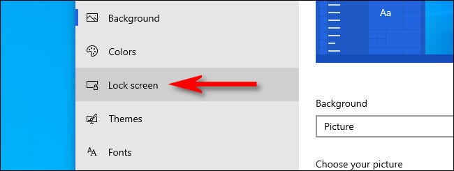 Nas configurações de Personalização do Windows, clique em "Tela de bloqueio" na barra lateral.