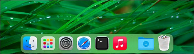 Um exemplo de um Mac Dock sem aplicativos recentes mostrados.