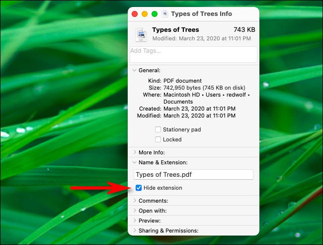 Na janela Obter informações do arquivo, marque ou desmarque "Ocultar extensão".