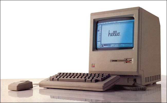 Uma foto do Macintosh original de 1984.