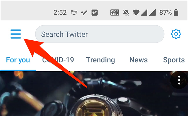 Abra o menu de aplicativos no aplicativo móvel do Twitter.