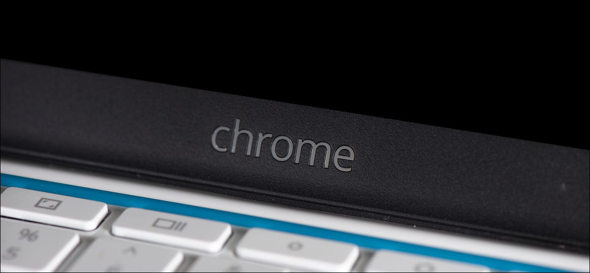 Logotipo do Chrome em um Google Chromebook