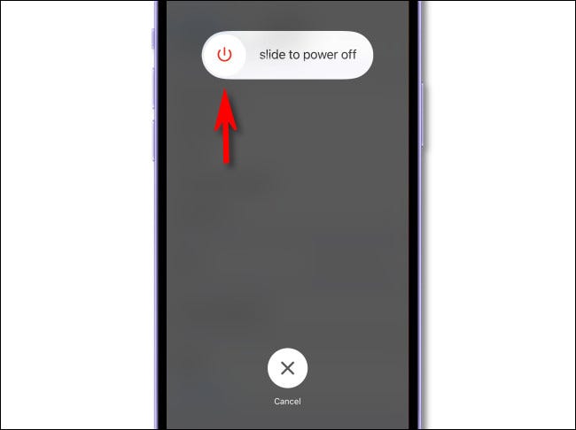 Use o controle deslizante "deslizar para desligar" para desligar o iPhone.
