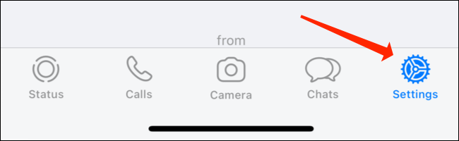 Toque em "Configurações" no WhatsApp no ​​iPhone.