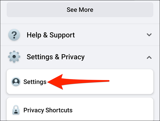 Selecione "Configurações" no menu "Configurações e privacidade" no Facebook.