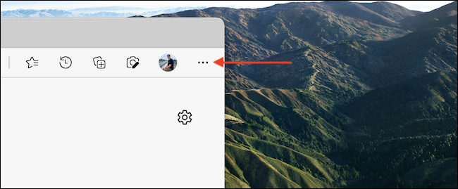 Clique no botão Menu de três pontos na barra de ferramentas do Microsoft Edge.