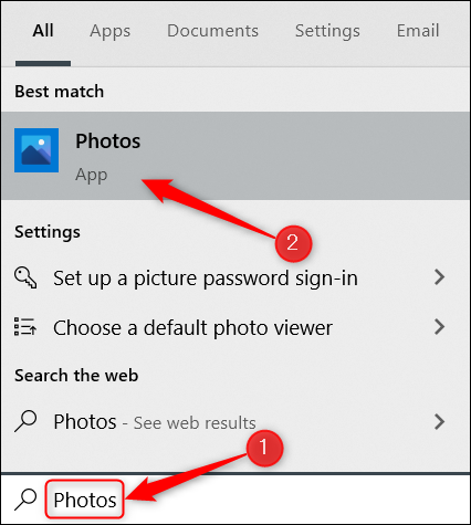 Digite “Fotos” na barra de pesquisa do Windows e clique no aplicativo Fotos.