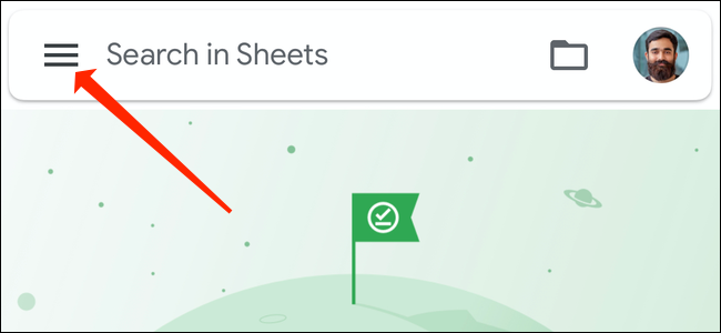 Abra o aplicativo Planilhas Google no Android ou iPhone e toque no menu de três linhas no canto superior esquerdo da tela.